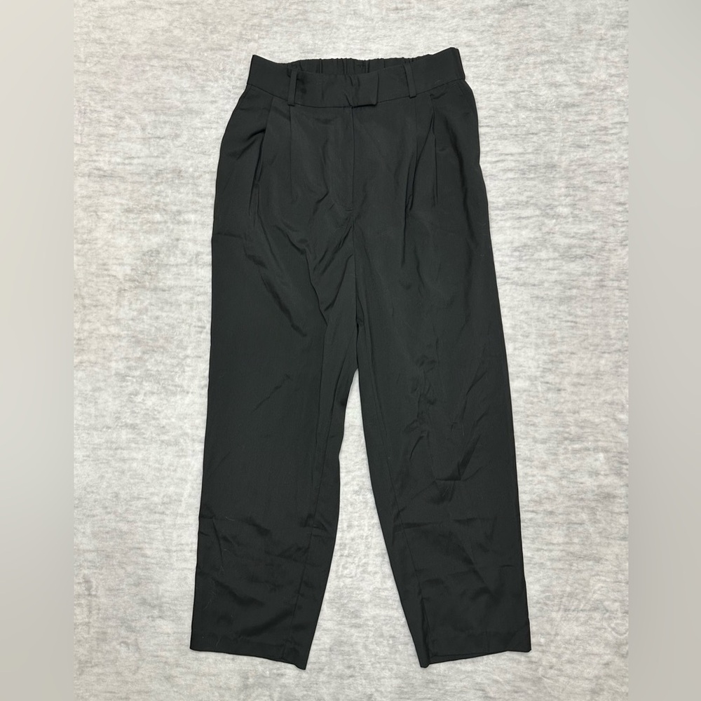 H&M Dress 7/8 Length Pants